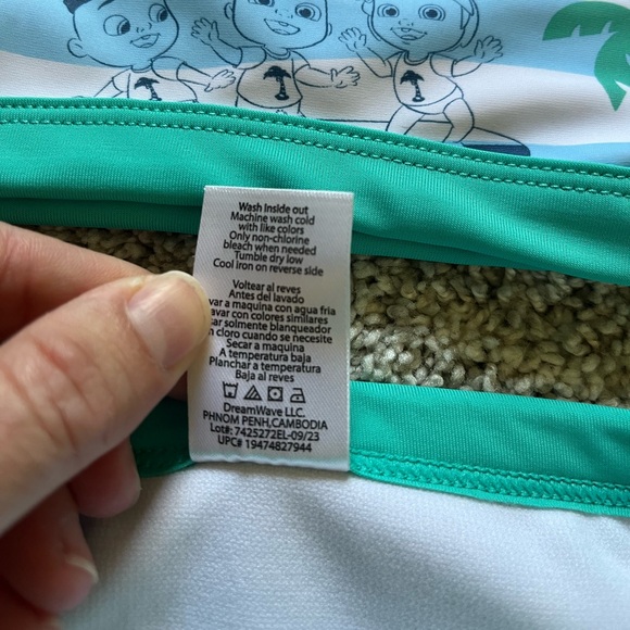 NWOT Cocomelon Two Piece Swimsuit Bathing Suit Infant Baby Girl Size 12 Months - Picture 4 of 8